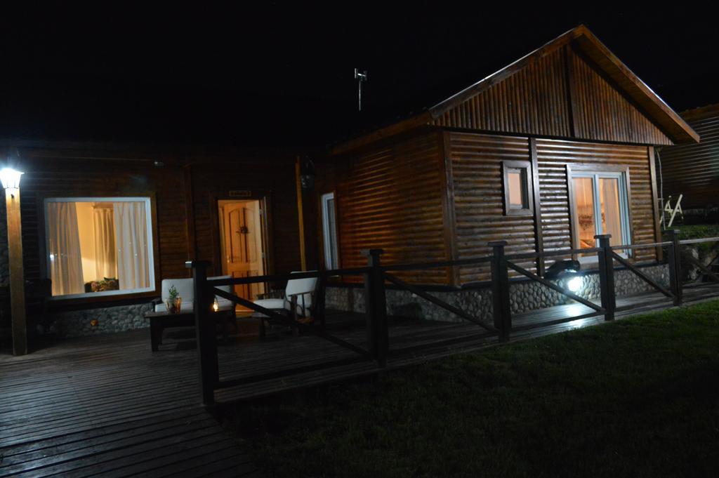 Cabanas Teuepen El Calafate Exteriör bild